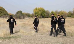 Kayıp çocuğu 250 kişilik ekip arıyor