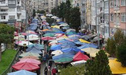 Pazarcıların tutumları vatandaşları marketlere yönlendiriyor