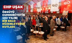 CHP Uşak’ta Cumhuriyetin 102. Yılı’nı “Cumhuriyet Galasıyla kutladı