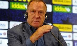 Fenerbahçe’nin Eski Teknik Direktörü Dick Advocaat Tarihe Geçti: Curaçao İlk Kez Dünya Kupası’nda