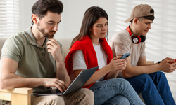 'İnternet bağımlılığı ciddi bir hastalık olabilir'