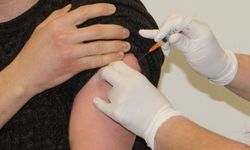 Aşılar kalp krizini artırıyor mu, uzmanı anlattı