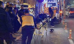 Bastonlu yaşlı adama çarpan otomobil sürücüsü kaçtı