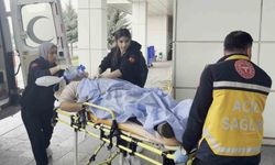 Yakınının kaza yaptığını gören adam olay yerinde kalp krizi geçirdi