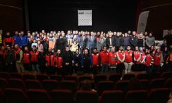 ‘5 Aralık Dünya Gönüllüler Günü’ Uşak’ta Coşkuyla Kutlandı