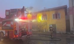 Alevlerin arasında kalan 85 yaşındaki kadın hayatını kaybetti