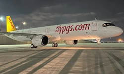 Pegasus Uçağına Kalkışta İki Kez Yıldırım İsabet Etti