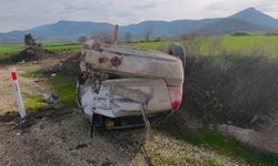 Kontrolden çıkan araç takla attı; sürücüsü yaralandı