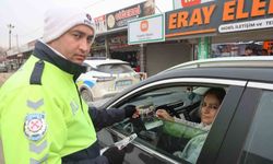 Polis ekipleri 'hatalı araç parkı' konusunda sürücüleri uyardı