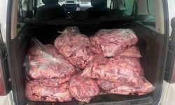 Yol kontrolleri sırasında durdurulan araçtan 450 kilo bozuk et çıktı