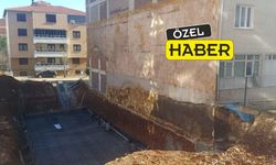 Uşak’ta altı kazılan bina boşaltıldı