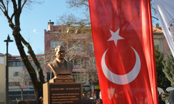 İsmetpaşa’da Merak Konusu Olan Büstün Açılışı Gerçekleşti