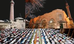 Uşak’ta bir camiye düşen cemaat sayısı kaç kişi?