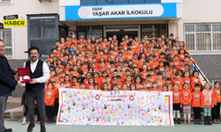 Uşak Yaşar Akar İlkokulu’ndan Rekor Bağış