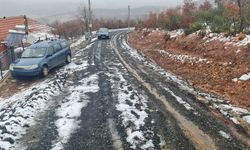 Uşaklı Vatandaş’tan Yol İsyanı