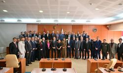 Vali Aktaş Uşak’ta veda turlarına çıktı