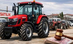 Uşak’ta borcunu ödeyemeyen çiftçinin traktörü icradan satılık