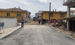 Komşu İlçede Asfalt Çalışmaları Başladı