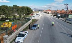 Uşak’ın Eşme ilçesinde dron destekli trafik denetimi