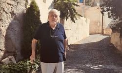 Tarihçi yazar İlber Ortaylı Hayatını Kaybetti