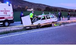 Uşak Yolunda kaza: 1 Ölü Biri Ağır 4 Yaralı