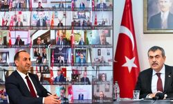 Uşak Millî Eğitim Müdürü Halil Yücel Bakan Tekin ile Görüştü