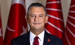 Özgür Özel CHP Grup Başkanı seçildi