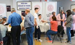 Uşak’ın Marifetli Öğrencileri Vatandaşa yardımcı Oldu