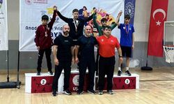 Yunusemreli güreşçilerden Uşak'tan 3 madalya