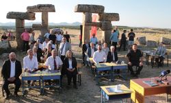 Uşak'ta İl Genel Meclisi 2 Bin Yıllık Kentte Toplandı