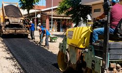 Eşme’de Kazılan Yollar Asfaltlanıyor