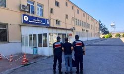 Uşak'ta JASAT'tan Büyük Operasyon: 60 Aranan Şahıs Yakalandı