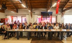 Uşak’ta CHP ve Yeni Parti Arasında Soğuk Rüzgarlar Esti