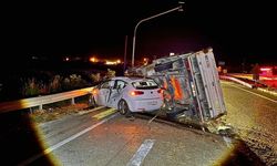 Uşak – İzmir Kara Yolunda Otomobil ve Kamyonet Çarpıştı