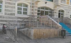 Uşak Adliye Sarayında 2’inci Bir Engelli Girişi Var