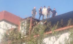 Çivril'de 4 katlı apartmanda yangın