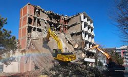 Uşak’ta 632 Binada Yıkım İçin İhale Düzenleniyor