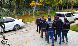 Uşak’ta Dev Dolandırıcılık; 43 Aracın Kilometresi Düşürülmüş