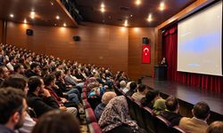 Uşak’ta Dursun Yalım Fen Lisesi Velileri Bir Araya Geldi