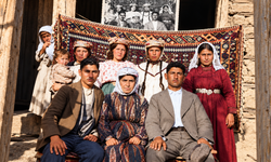 Uşak Eşme’den Geçmişe Açılan Bir Aile Fotoğrafı