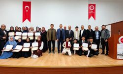 Uşak’ta Hafızlık Sevinci: Belgeler Verildi