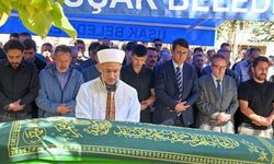 Uşak’ta Acı Olay! Babasının Cenaze Namazını Kıldırdı