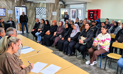 Uşak Hasan Zeki Boz Anadolu Lisesi’nde Veliler Bir Araya Geldi