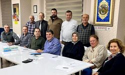 Karahallılar Vakfından 200 Öğrenciye Burs Desteği
