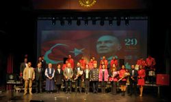 Uşak’ta Cumhuriyet Coşkusu Güzel Bir Konserle Renklendi