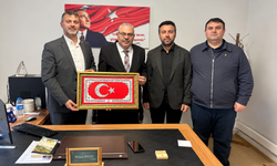 Uşak Sivaslı’da Ahmet Aydın’a Eğitim-Bir-Sen’den Hayırlı Olsun Ziyareti