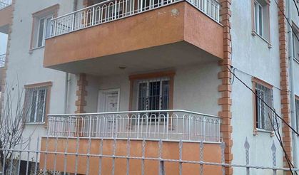 Uşak’ta 4 katlı binada  yangın çıktı