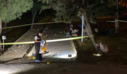 Hastanenin Bahçesinde Silahlı Çatışma