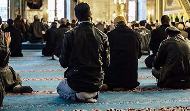 Bugünkü Cuma Hutbesinde  "Vefa İmandandır" konusu işlenecek