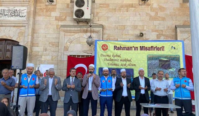 76 hacı adayı kutsal topraklara doğru yola çıktı